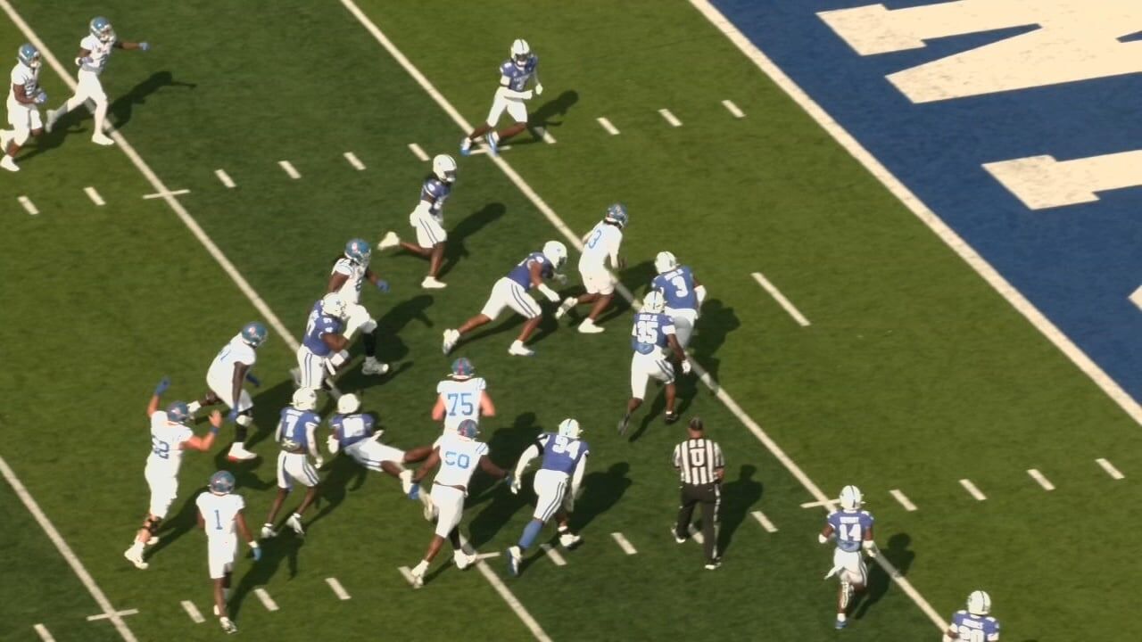 Kentucky football comes up short at home to No. 20 Ole Miss